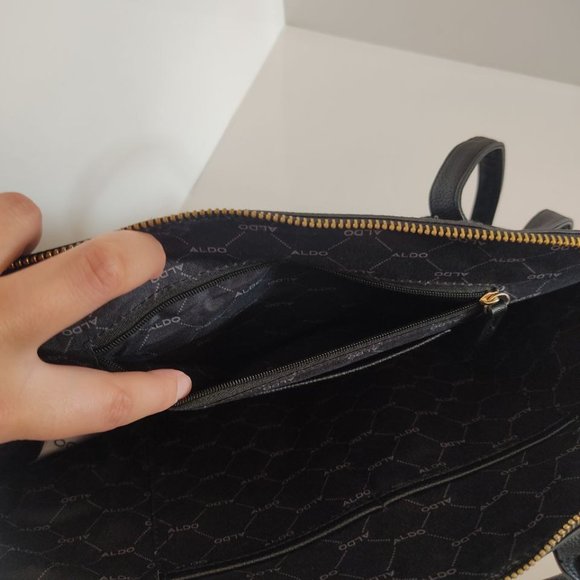Large Aldo Black Handbag - Picture 9 of 12